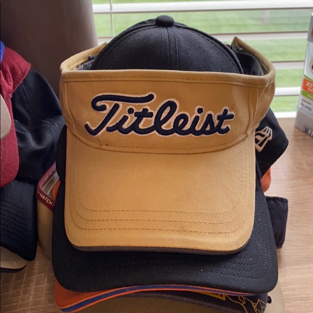 Titleist visor